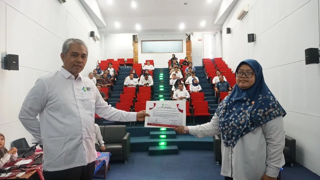 Tanda Tangan Pakta Integritas, Komitmen Loka Labkesmas Pangandaran Bangun Zona Integritas, Wilayah Bebas dari Korupsi dan Wilayah Birokrasi Bersih Melayani